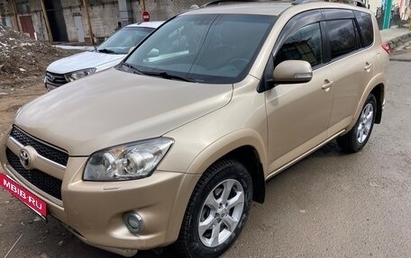 Toyota RAV4, 2011 год, 1 550 000 рублей, 2 фотография
