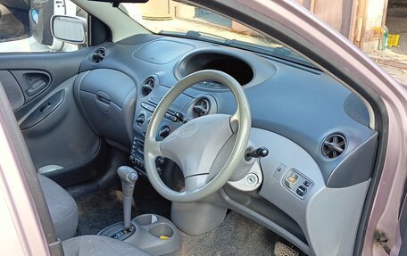 Toyota Vitz, 2000 год, 250 000 рублей, 4 фотография