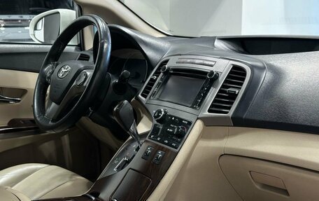 Toyota Venza I, 2013 год, 2 299 900 рублей, 6 фотография