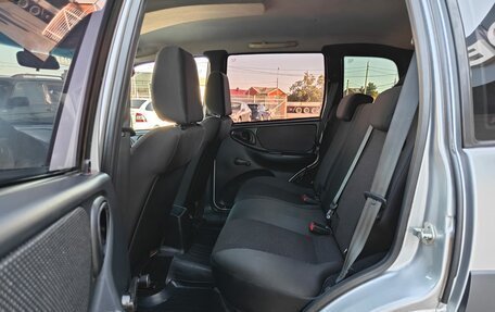 Chevrolet Niva I рестайлинг, 2017 год, 735 000 рублей, 11 фотография
