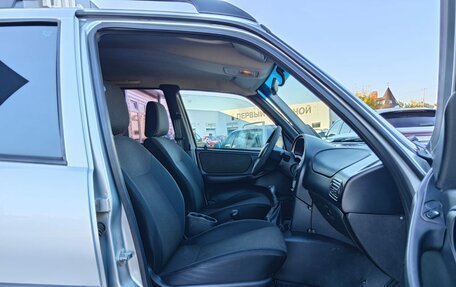 Chevrolet Niva I рестайлинг, 2017 год, 735 000 рублей, 14 фотография