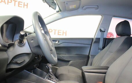 Hyundai Solaris II рестайлинг, 2017 год, 1 254 000 рублей, 9 фотография