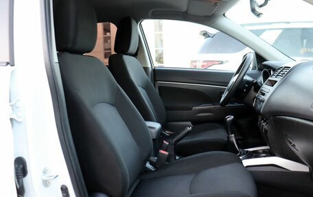 Mitsubishi ASX I рестайлинг, 2012 год, 1 080 000 рублей, 10 фотография