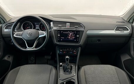 Volkswagen Tiguan II, 2021 год, 2 793 500 рублей, 6 фотография