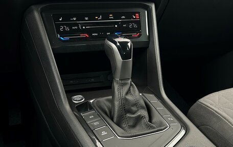 Volkswagen Tiguan II, 2021 год, 2 793 500 рублей, 15 фотография