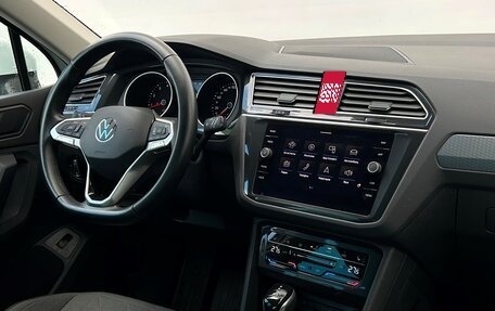 Volkswagen Tiguan II, 2021 год, 2 793 500 рублей, 14 фотография