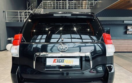 Toyota Land Cruiser Prado 150 рестайлинг 2, 2013 год, 2 645 000 рублей, 6 фотография