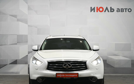 Infiniti FX II, 2013 год, 2 150 000 рублей, 2 фотография