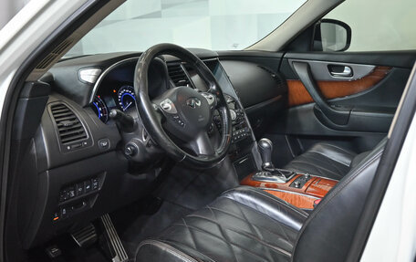 Infiniti FX II, 2013 год, 2 150 000 рублей, 21 фотография