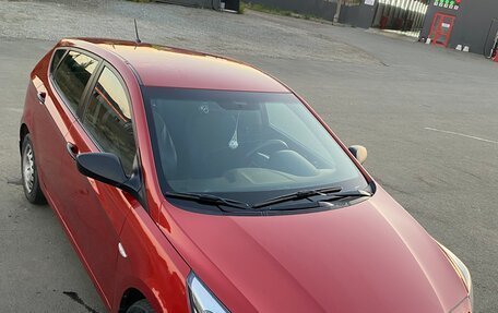 Hyundai Solaris II рестайлинг, 2014 год, 1 100 000 рублей, 12 фотография