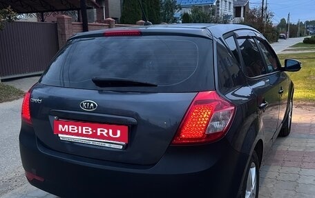 KIA cee'd I рестайлинг, 2011 год, 695 000 рублей, 4 фотография