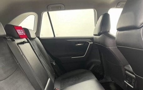Toyota RAV4, 2021 год, 3 500 000 рублей, 7 фотография