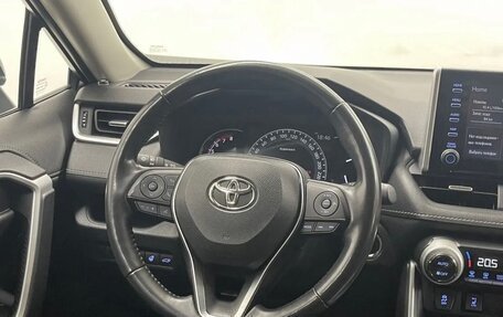 Toyota RAV4, 2021 год, 3 500 000 рублей, 12 фотография