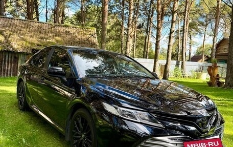 Toyota Camry, 2019 год, 2 550 000 рублей, 3 фотография