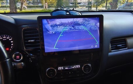 Mitsubishi Outlander III рестайлинг 3, 2012 год, 1 280 000 рублей, 10 фотография