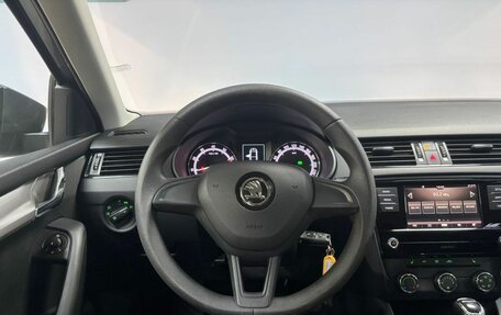 Skoda Octavia, 2019 год, 1 750 000 рублей, 17 фотография
