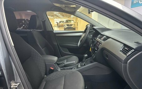 Skoda Octavia, 2019 год, 1 750 000 рублей, 10 фотография