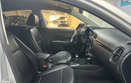 KIA Rio IV, 2018 год, 1 663 000 рублей, 10 фотография