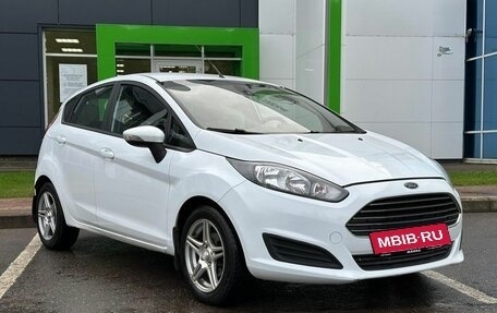 Ford Fiesta, 2016 год, 849 000 рублей, 3 фотография
