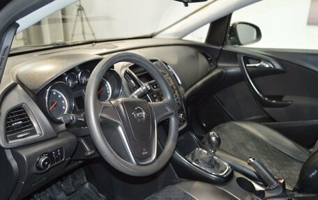 Opel Astra J, 2013 год, 746 000 рублей, 11 фотография