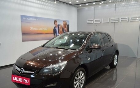 Opel Astra J, 2013 год, 746 000 рублей, 3 фотография