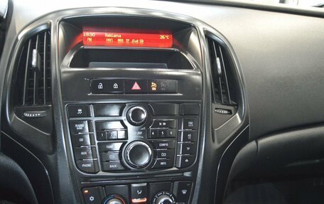 Opel Astra J, 2013 год, 746 000 рублей, 19 фотография