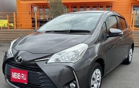 Toyota Vitz, 2019 год, 830 000 рублей, 1 фотография