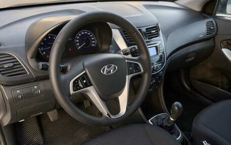 Hyundai Solaris II рестайлинг, 2014 год, 760 000 рублей, 10 фотография