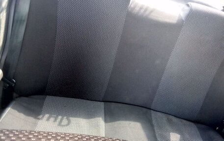 Daewoo Nexia I рестайлинг, 2001 год, 140 000 рублей, 10 фотография
