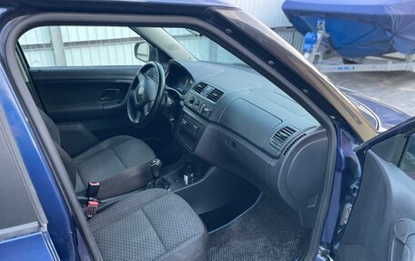 Skoda Fabia II, 2010 год, 460 000 рублей, 12 фотография
