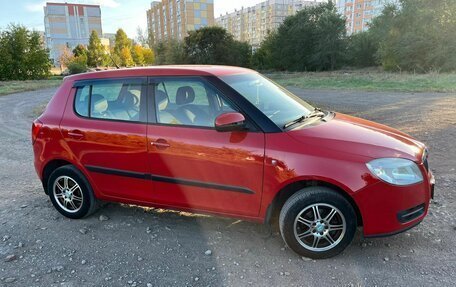 Skoda Fabia II, 2009 год, 550 000 рублей, 2 фотография