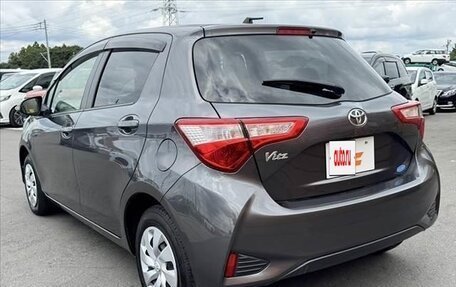 Toyota Vitz, 2019 год, 830 000 рублей, 8 фотография