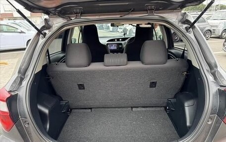 Toyota Vitz, 2019 год, 830 000 рублей, 15 фотография