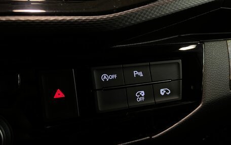 Volkswagen Multivan T6 рестайлинг, 2020 год, 5 260 000 рублей, 19 фотография