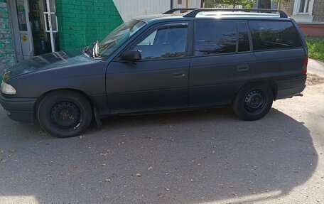 Opel Astra F, 1994 год, 190 000 рублей, 2 фотография