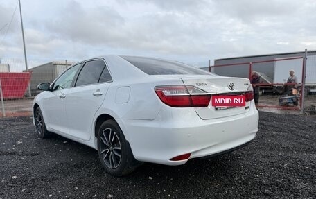 Toyota Camry, 2016 год, 1 900 000 рублей, 3 фотография