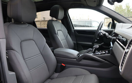 Porsche Cayenne III, 2022 год, 10 880 898 рублей, 11 фотография
