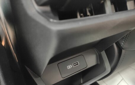 Geely Emgrand, 2024 год, 2 459 151 рублей, 10 фотография