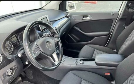 Mercedes-Benz B-Класс, 2014 год, 1 100 000 рублей, 17 фотография