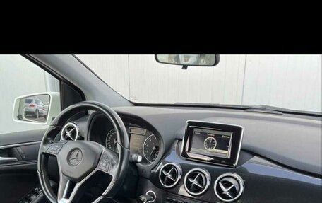 Mercedes-Benz B-Класс, 2014 год, 1 100 000 рублей, 15 фотография