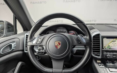 Porsche Cayenne III, 2012 год, 2 099 000 рублей, 14 фотография