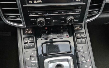 Porsche Cayenne III, 2012 год, 2 099 000 рублей, 19 фотография