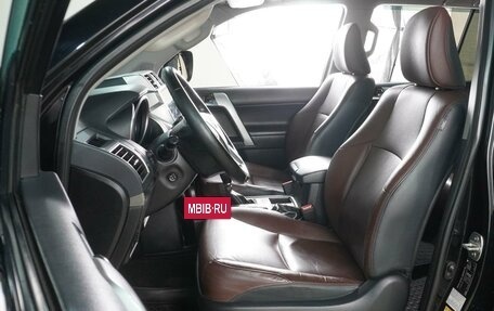 Toyota Land Cruiser Prado 150 рестайлинг 2, 2016 год, 3 799 000 рублей, 10 фотография