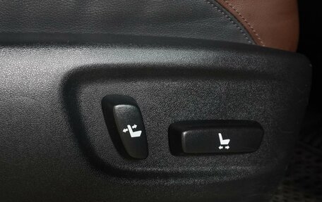 Toyota Land Cruiser Prado 150 рестайлинг 2, 2016 год, 3 799 000 рублей, 23 фотография