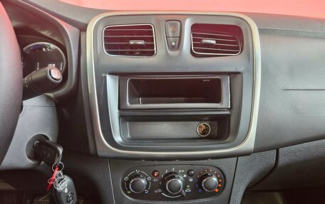 Renault Logan II, 2021 год, 709 000 рублей, 14 фотография