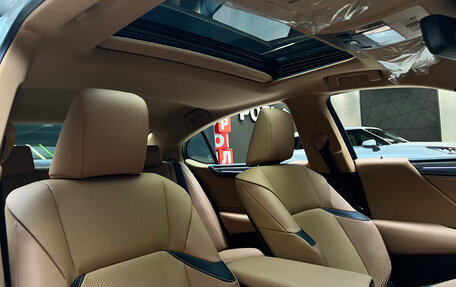 Lexus ES VII, 2025 год, 6 300 000 рублей, 26 фотография