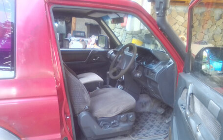 Mitsubishi Pajero III рестайлинг, 1995 год, 820 000 рублей, 4 фотография