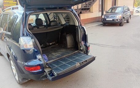 Mitsubishi Outlander III рестайлинг 3, 2012 год, 970 000 рублей, 4 фотография