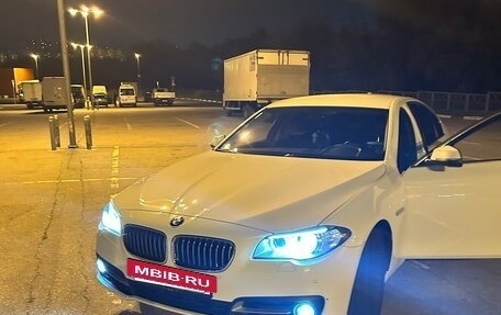 BMW 5 серия, 2014 год, 2 600 000 рублей, 2 фотография