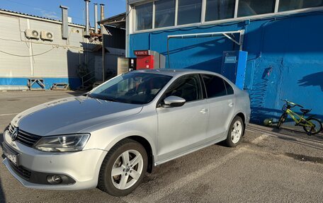 Volkswagen Jetta VI, 2011 год, 1 050 000 рублей, 7 фотография